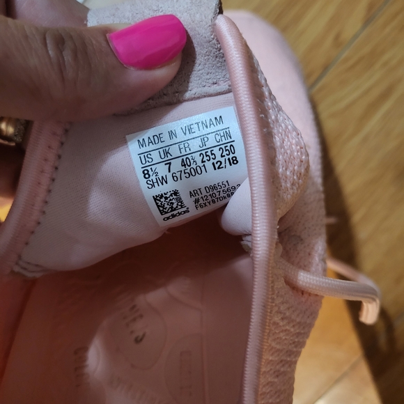 Adidas  Pink Minimalist Sneakers Lightweight Knit - Picture 5 of 7